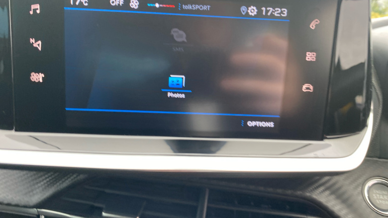 Peugeot 208 1.2 PureTech Active Premium 5dr Petrol Hatchback